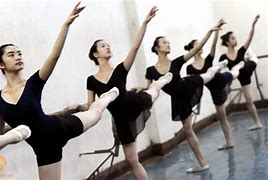 Lớp Học Múa Ballet Cho Người Lớn Tại Hà Nội